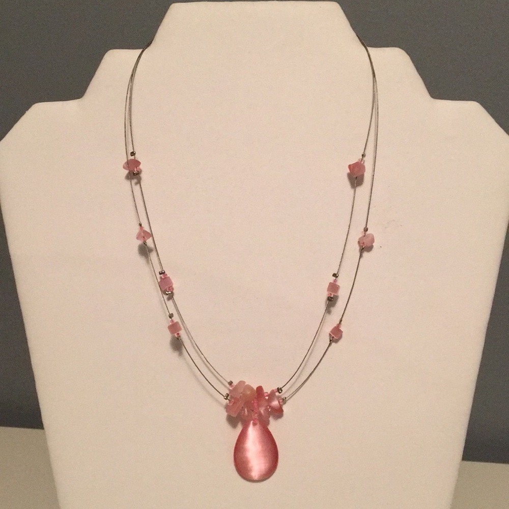 5 for $10 🌟 Layered Adjustable Pink Necklace - Picture 2 of 5